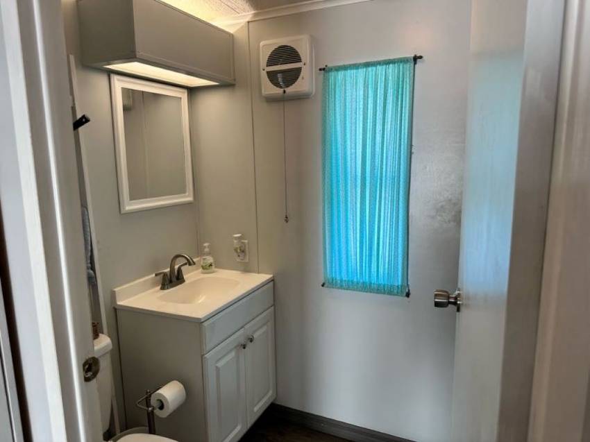 537 Chickasaw Loop a Winter Haven, FL Mobile or Manufactured Home for Sale